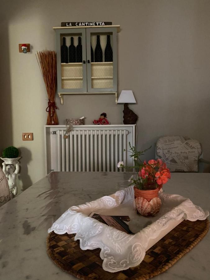 Ancora bilocale Villa Marina di Massa Exterior foto