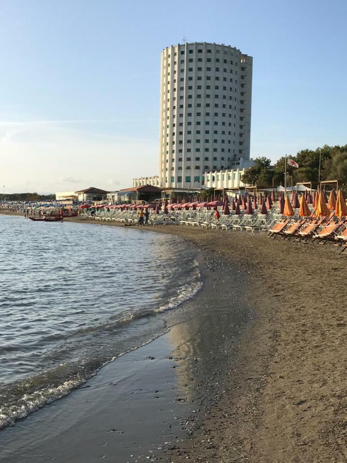 Ancora bilocale Villa Marina di Massa Exterior foto